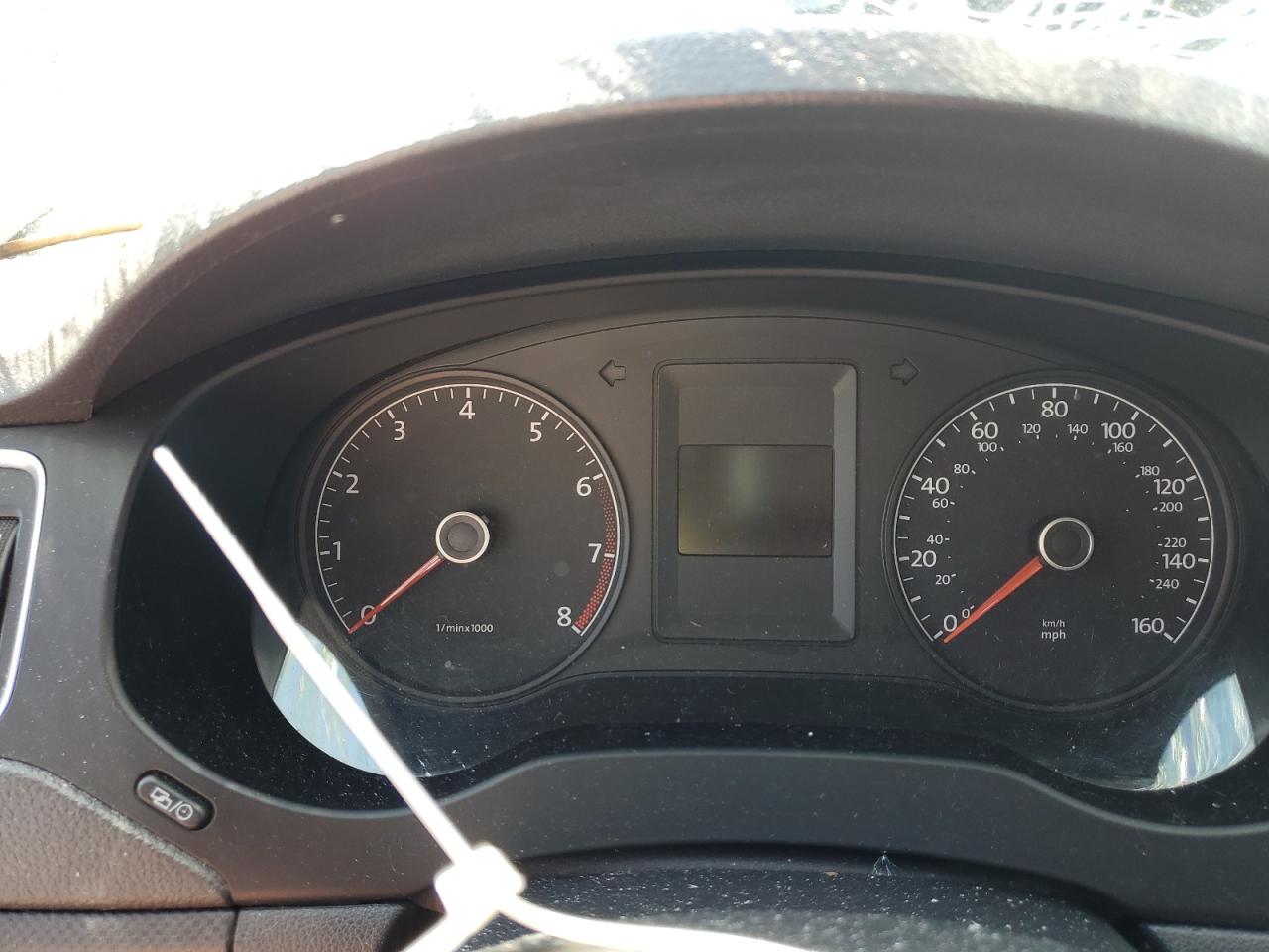 3VW2K7AJ6EM426487 2014 Volkswagen Jetta Base