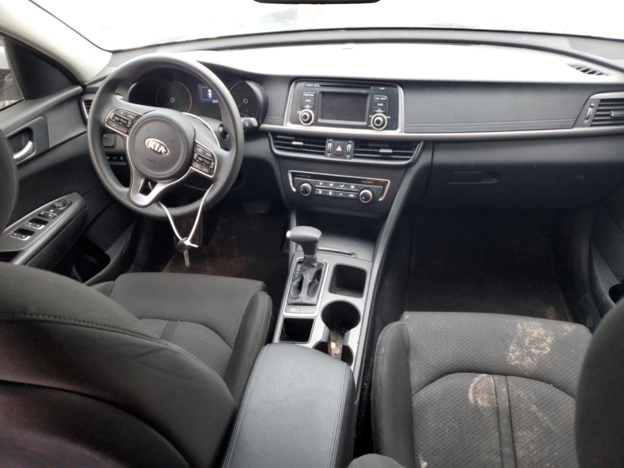 5XXGT4L38HG165081 2017 Kia Optima Lx