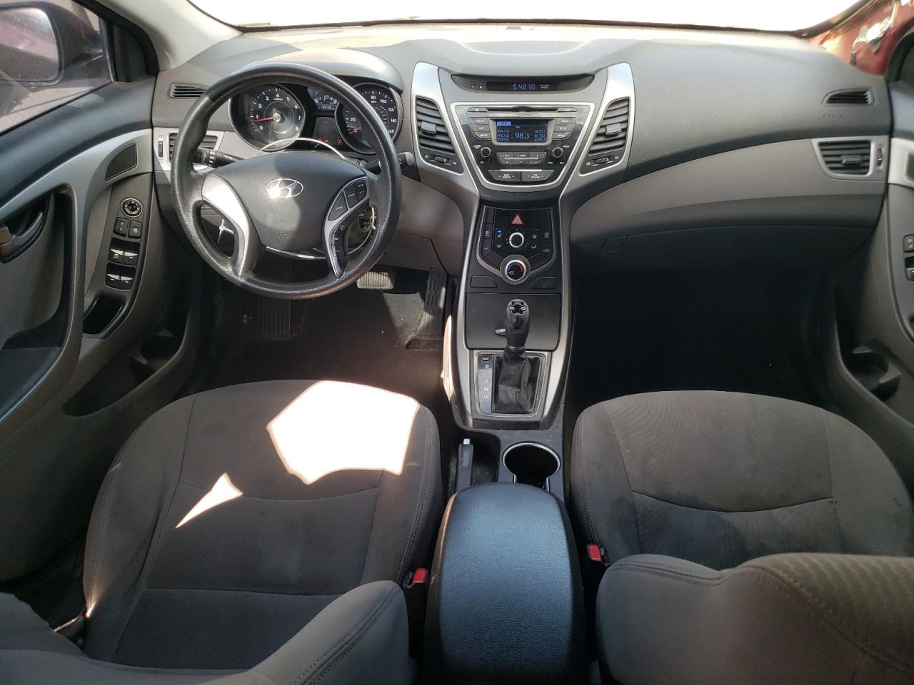 5NPDH4AE5EH546833 2014 Hyundai Elantra Se