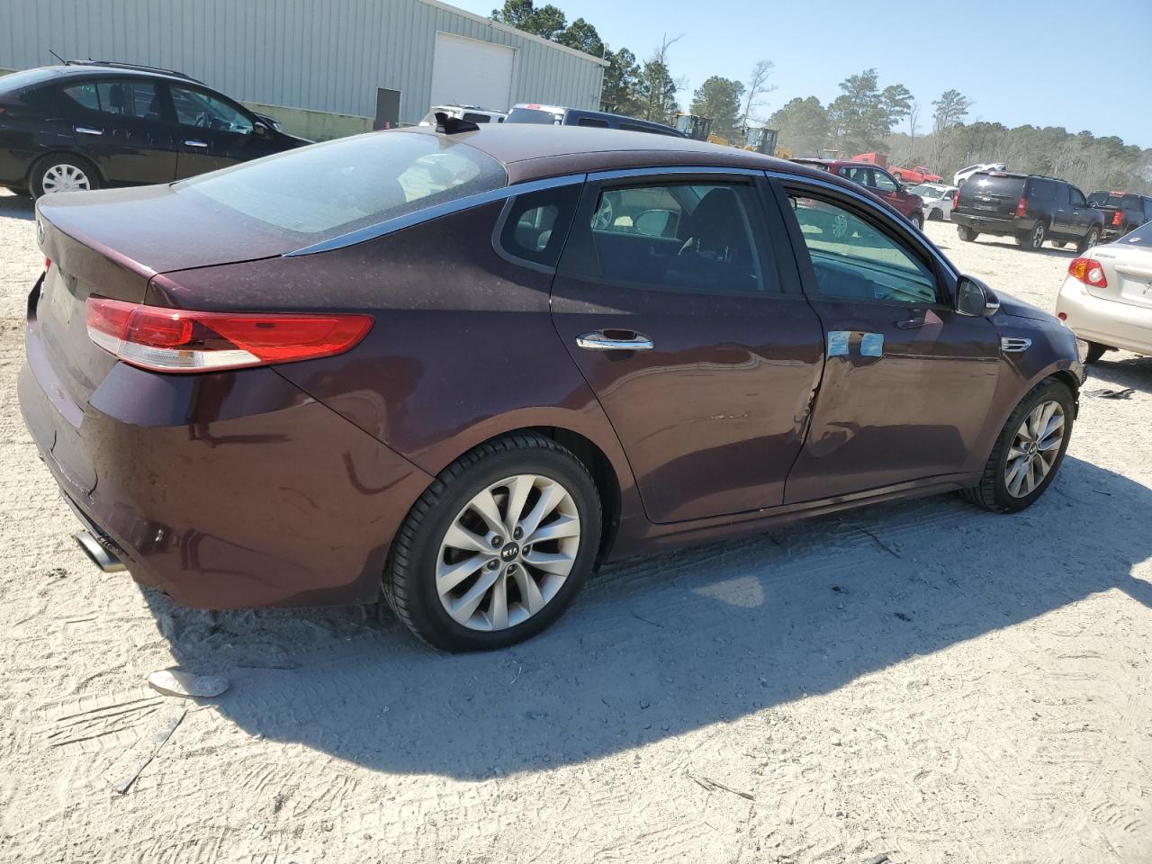 5XXGT4L34GG008307 2016 Kia Optima Lx