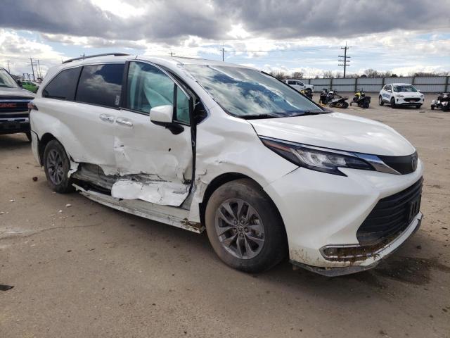 5TDYRKEC4MS049938 Toyota All Models SIENNA LE 4