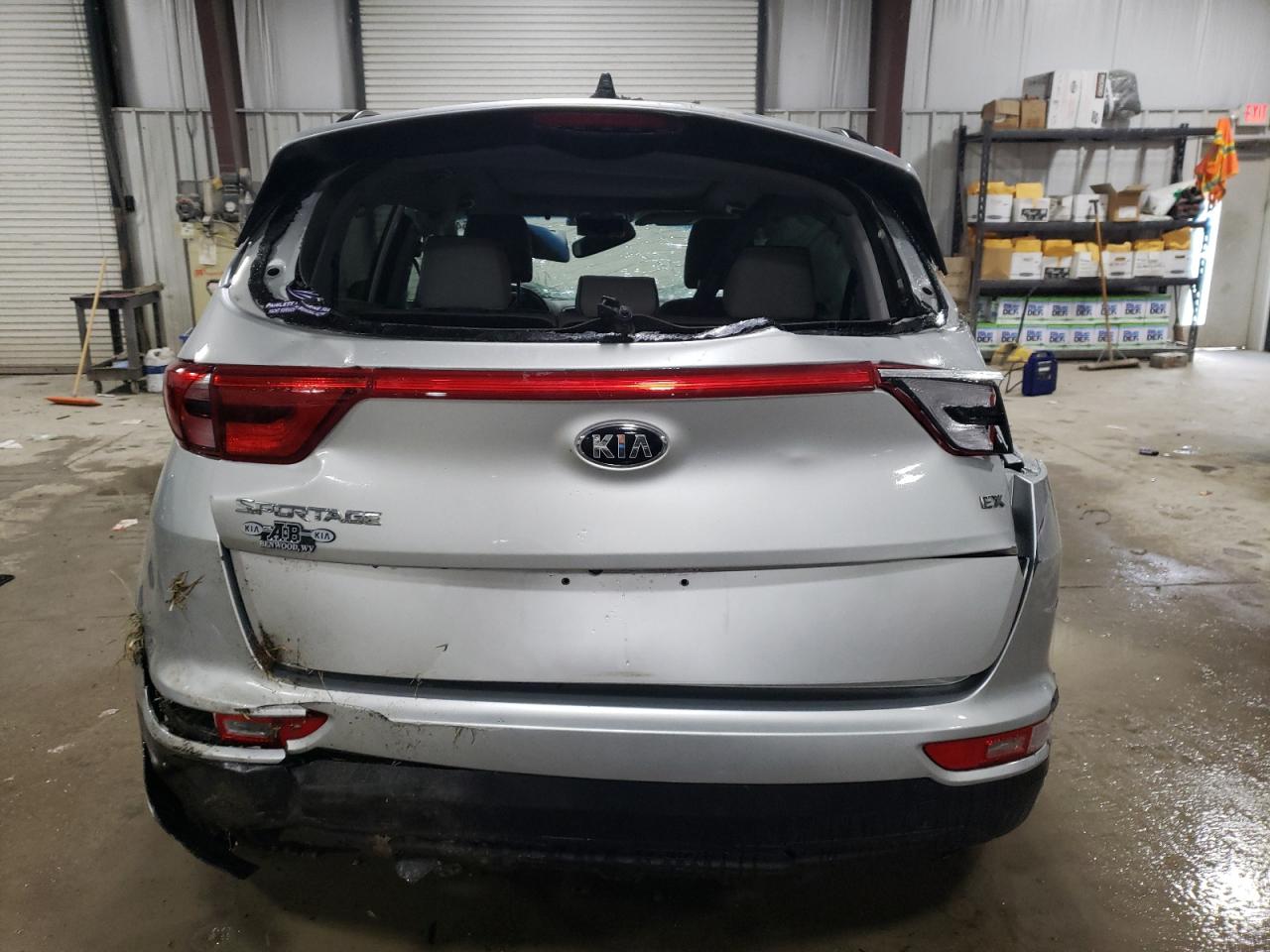 KNDPNCAC4J7398798 2018 Kia Sportage Ex