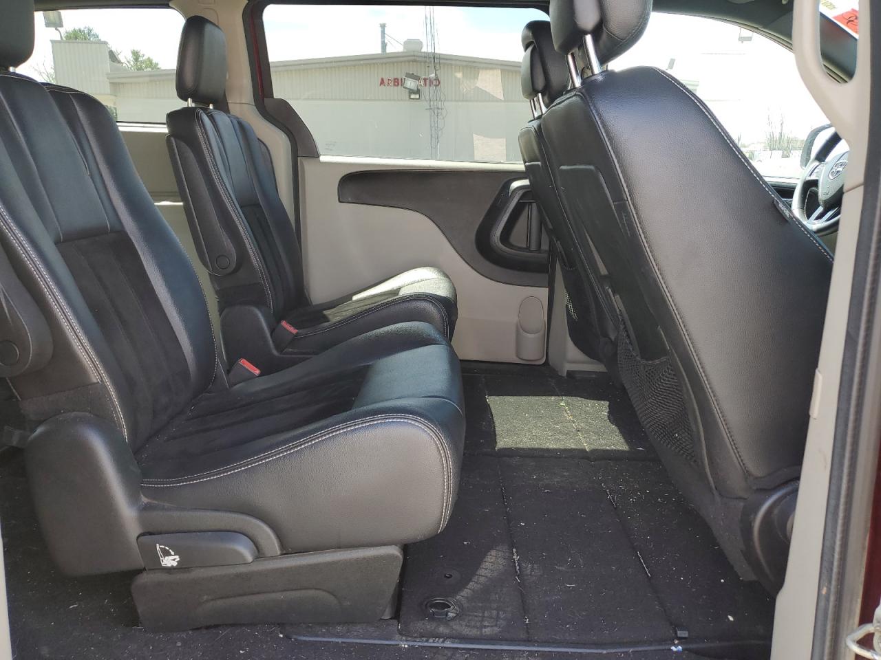 2C4RDGCG5HR858160 2017 Dodge Grand Caravan Sxt