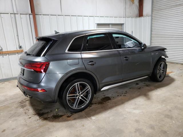 VIN WA1E2AFY3M2106921 2021 Audi Q5, Premium Plus no.3