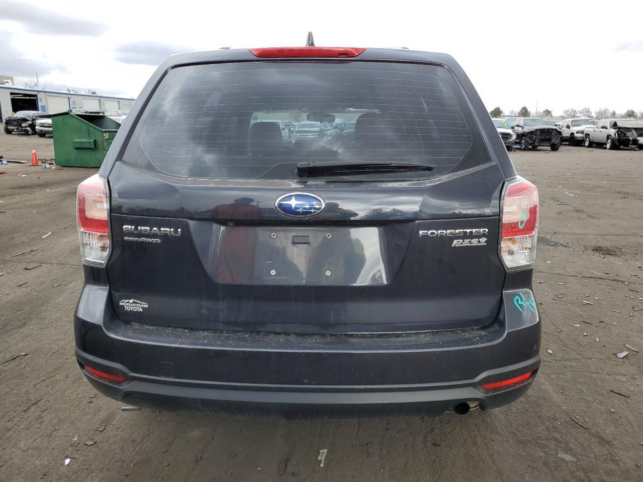 2017 Subaru Forester 2.5I vin: JF2SJAAC5HG466239