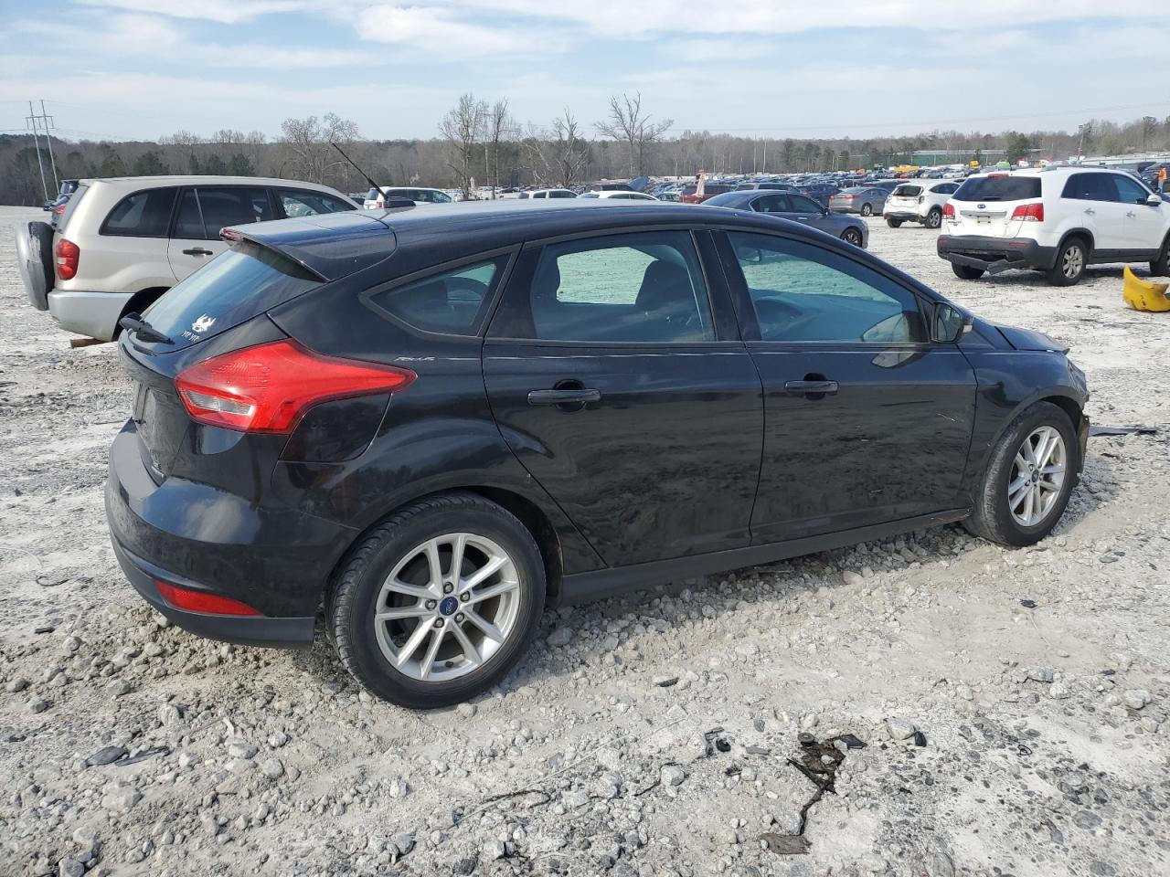 1FADP3K22FL315425 2015 Ford Focus Se