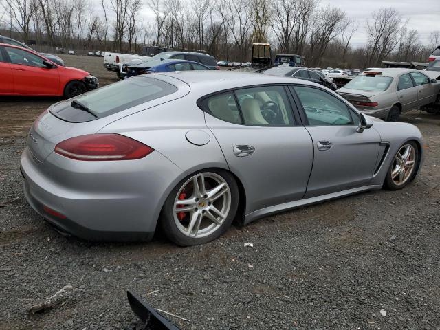 VIN WP0AF2A7XEL083470 2014 Porsche Panamera, Gts no.3