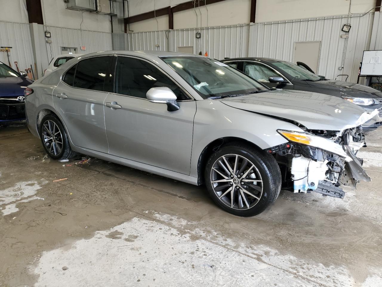 2022 Toyota Camry Xle vin: 4T1F11BK0NU070301