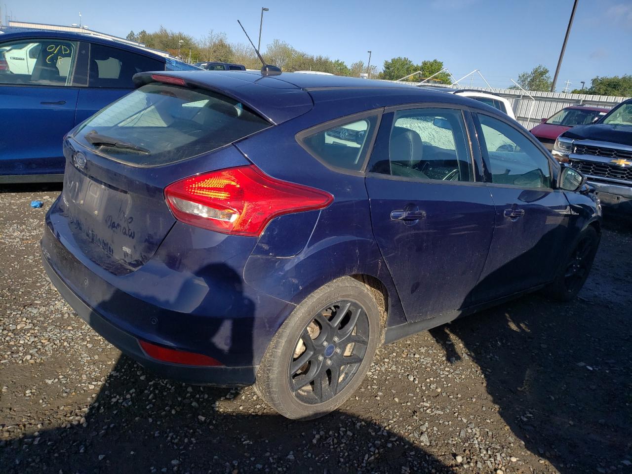 1FADP3K21GL363211 2016 Ford Focus Se