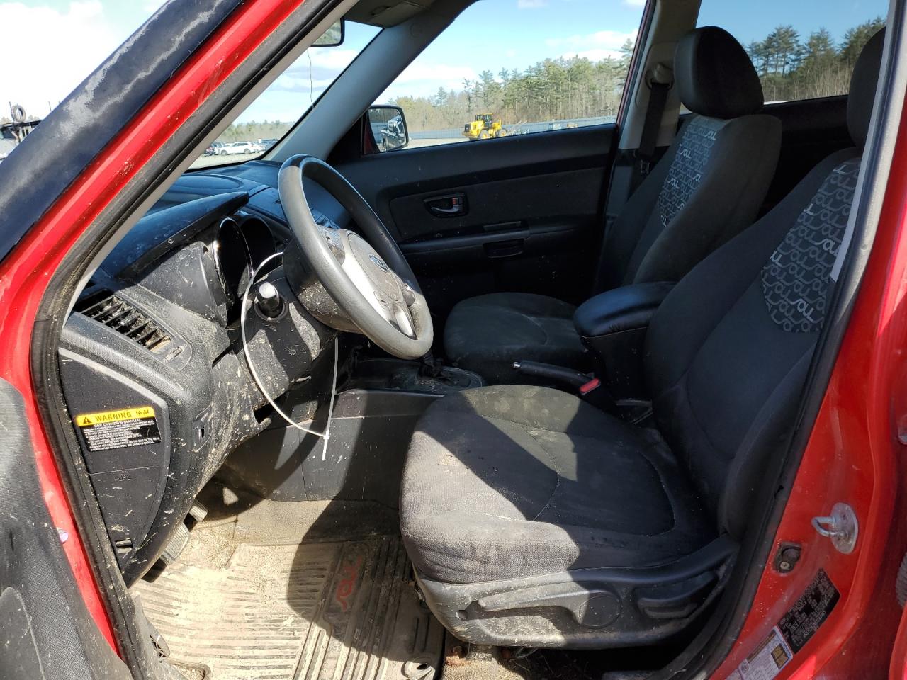 KNDJT2A28B7244965 2011 Kia Soul +