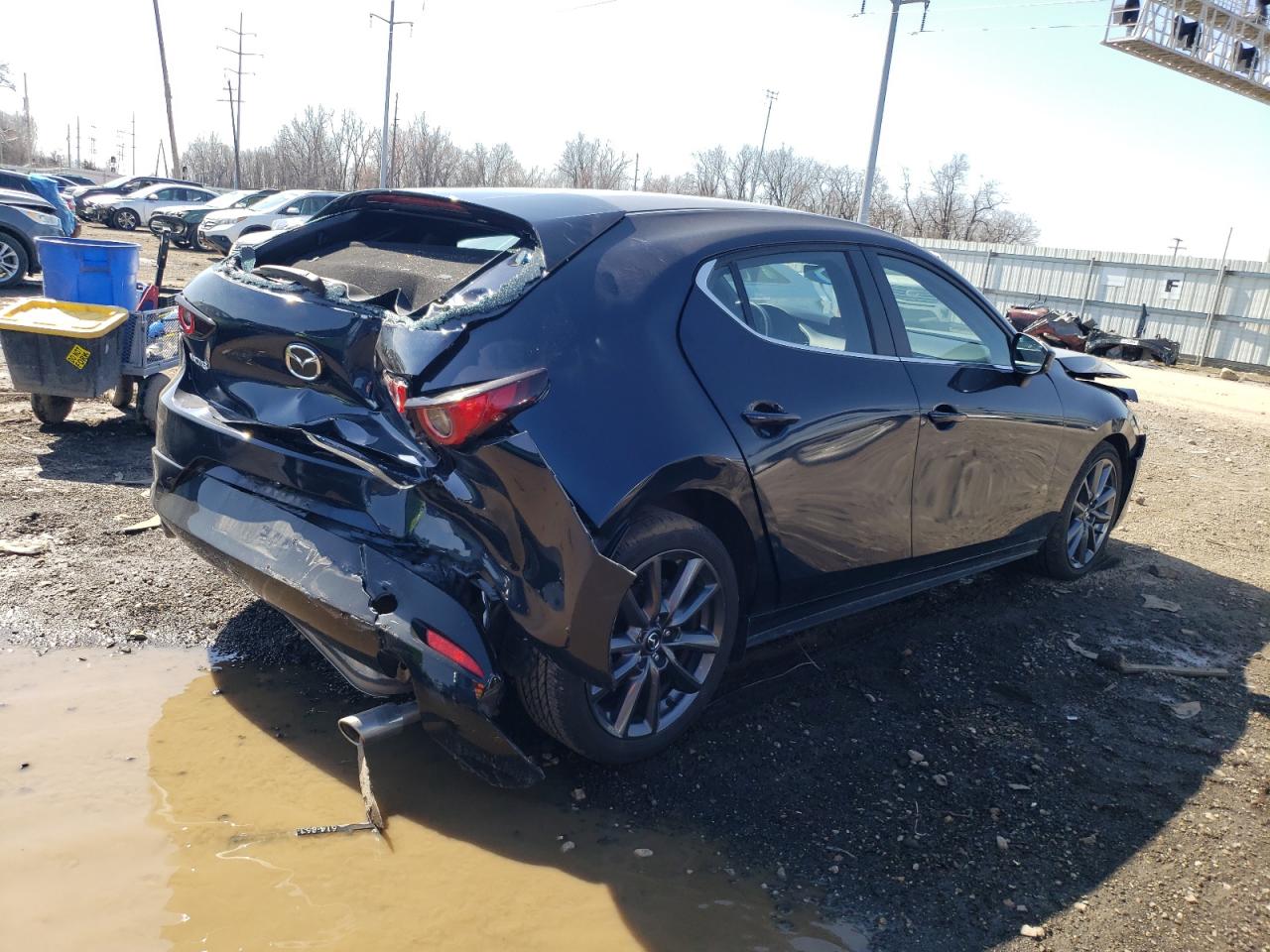 JM1BPALM4P1600615 2023 Mazda 3 Preferred
