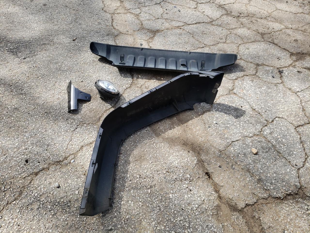 1C4BJWEG9HL684359 2017 Jeep Wrangler Unlimited Sahara