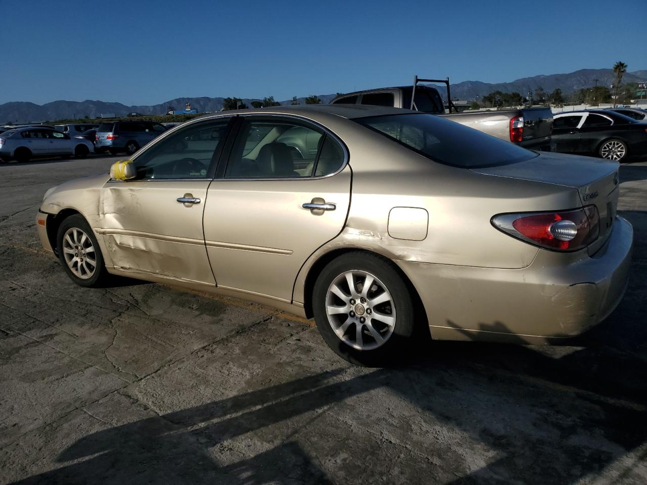 JTHBF30G420080877 2002 Lexus Es 300