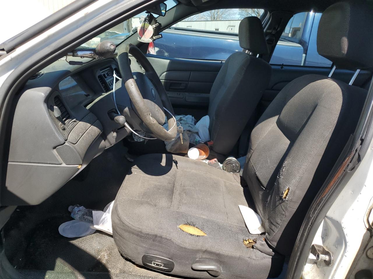 2FAFP71W95X150074 2005 Ford Crown Victoria Police Interceptor