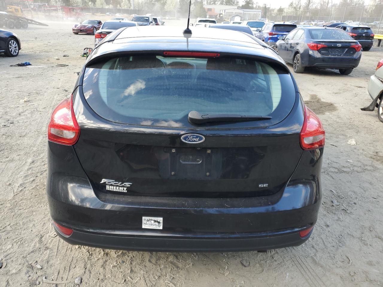 1FADP3K21FL228227 2015 Ford Focus Se