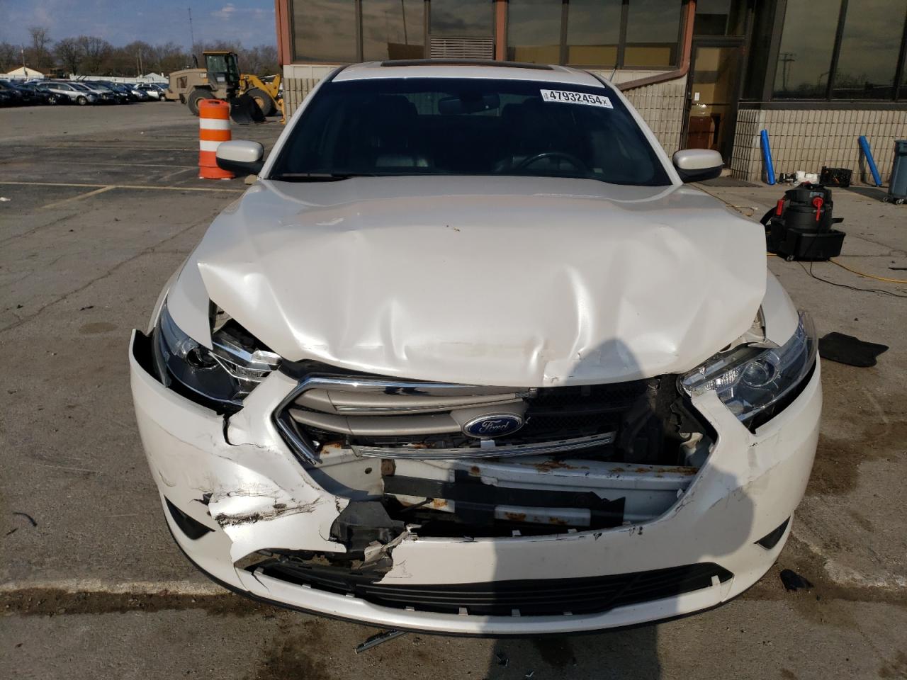 1FAHP2E86DG166843 2013 Ford Taurus Sel