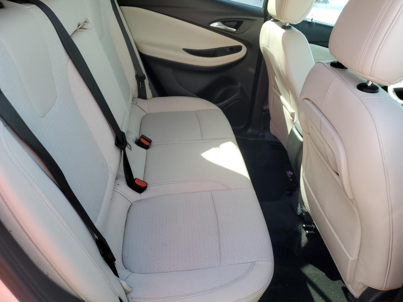 KL4MMESL0LB107806 2020 Buick Encore Gx Select