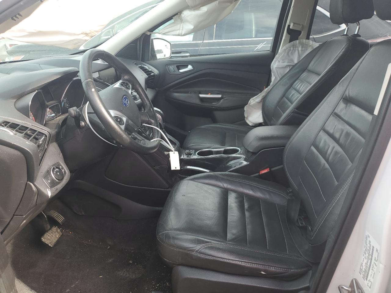 1FMCU0J95FUC74113 2015 Ford Escape Titanium