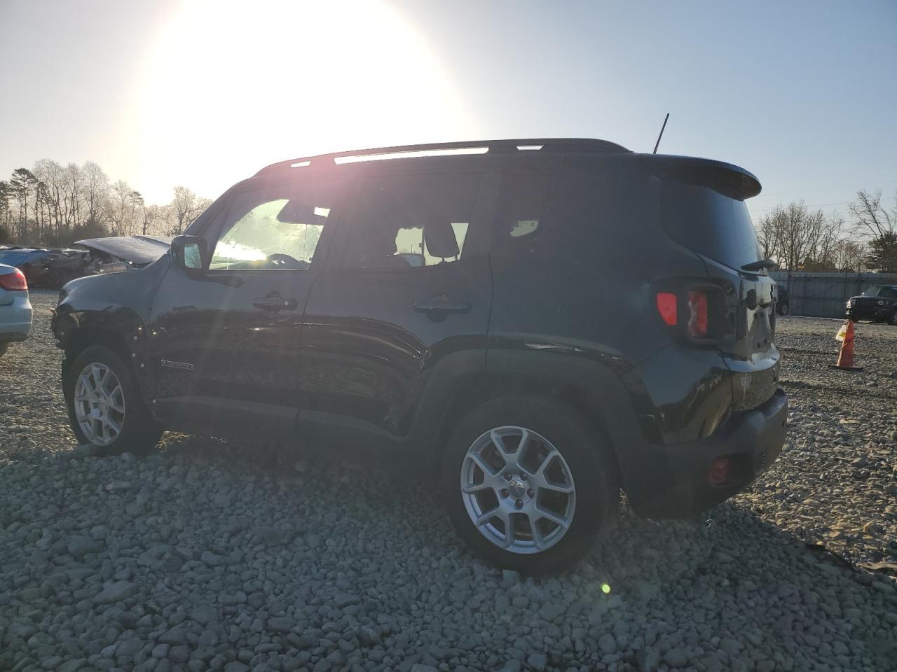 ZACNJCBBXMPN29777 2021 Jeep Renegade Latitude