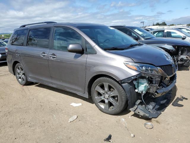 2016 TOYOTA SIENNA SE 5TDXK3DCXGS765691