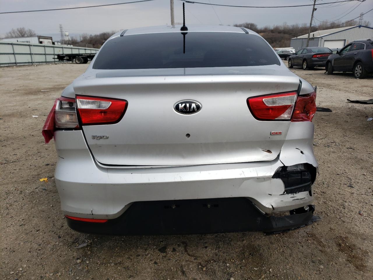 KNADM4A32H6010976 2017 Kia Rio Lx