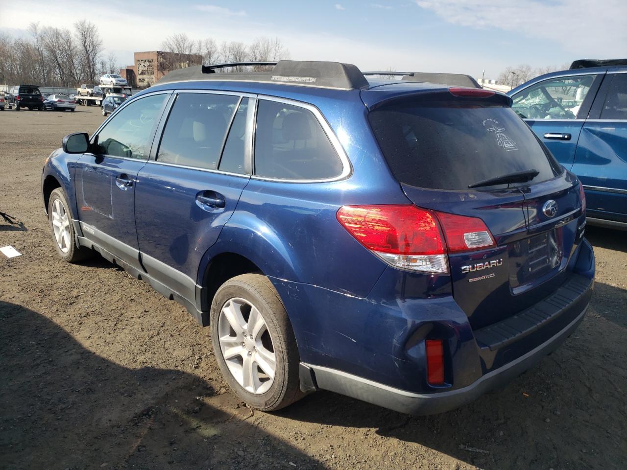 4S4BRBCC2B3386983 2011 Subaru Outback 2.5I Premium