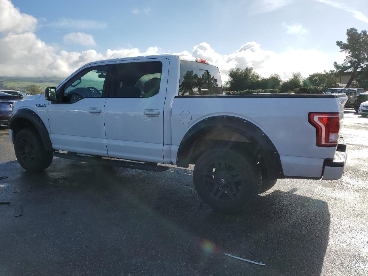 2015 Ford F150 Supercrew vin: 1FTEW1CP5FKE65969