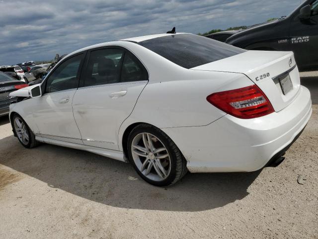 VIN WDDGF4HB4DA758715 2013 Mercedes-Benz C-Class, 250 no.2