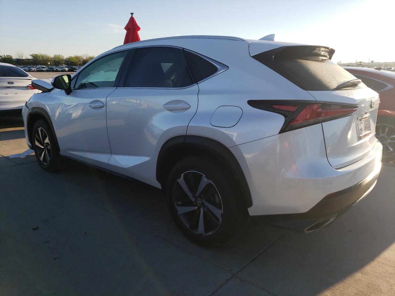 2021 Lexus Nx 300 Base vin: JTJGARBZ6M5025907