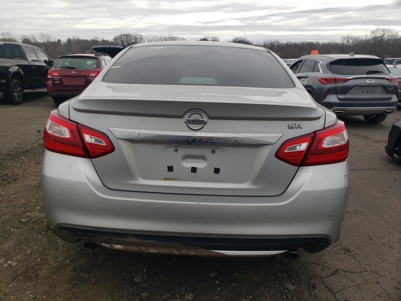 1N4AL3APXGN330563 2016 Nissan Altima 2.5