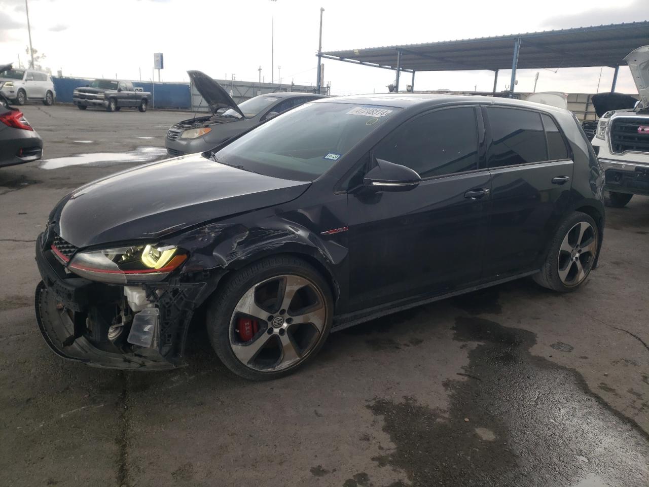3VW547AU5HM071110 VOLKSWAGEN GTI SPORT 2017