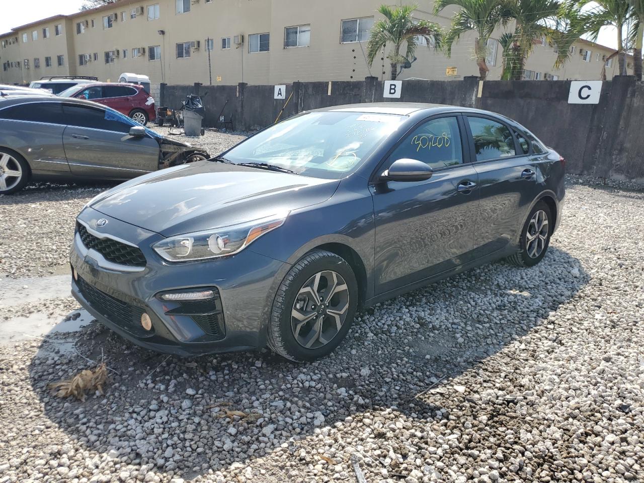 3KPF24AD6ME378186 2021 Kia Forte Fe