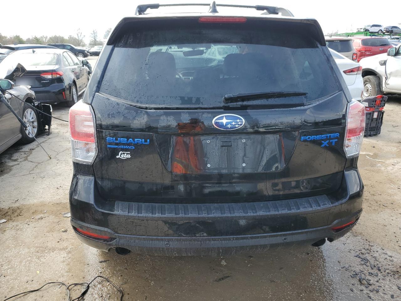 2018 Subaru Forester 2.0Xt Touring vin: JF2SJGWC9JH613951