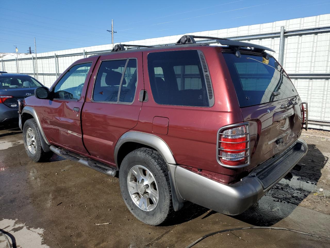 JN8DR07Y21W523669 2001 Nissan Pathfinder Le