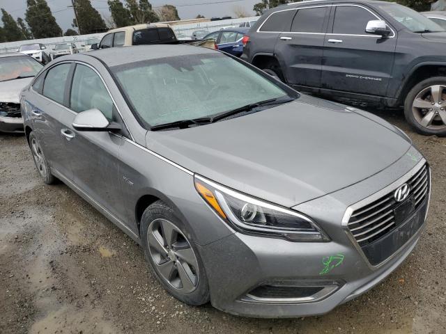 2017 HYUNDAI SONATA PLU KMHE54L22HA072797