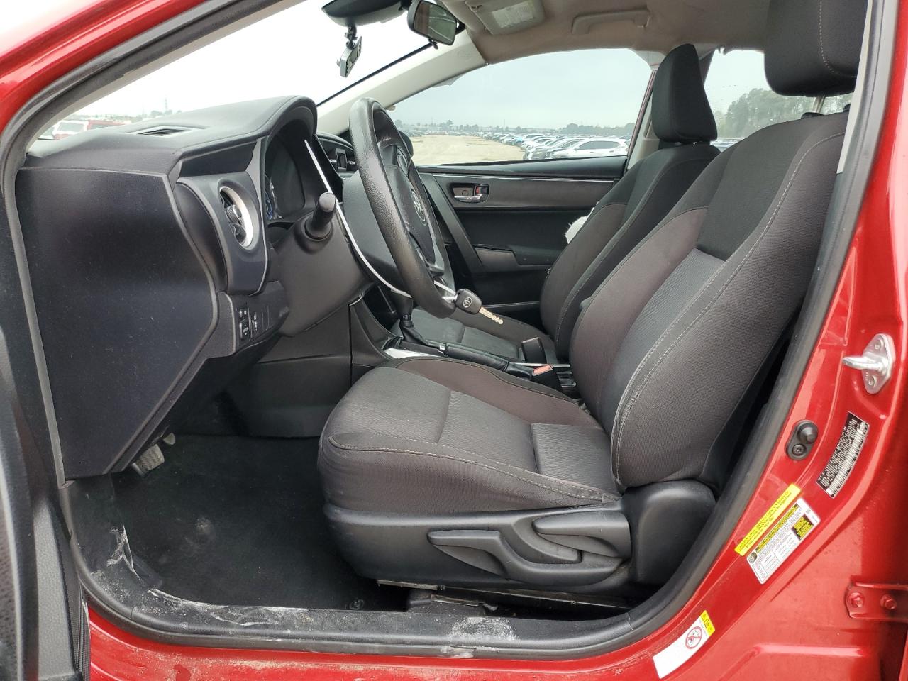 5YFBURHE1HP648031 2017 Toyota Corolla L