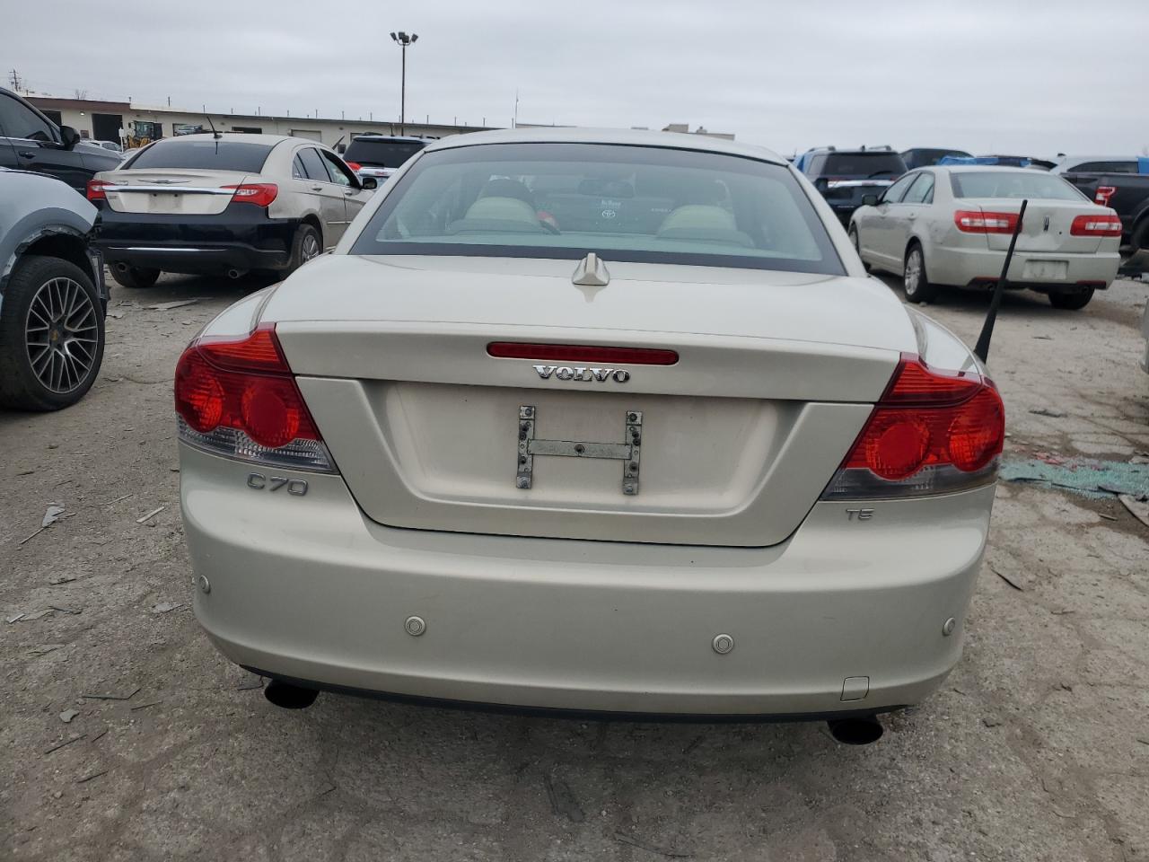 yv1mc67208j046639 YV1MC67208J046639 2008 Volvo C70 T5