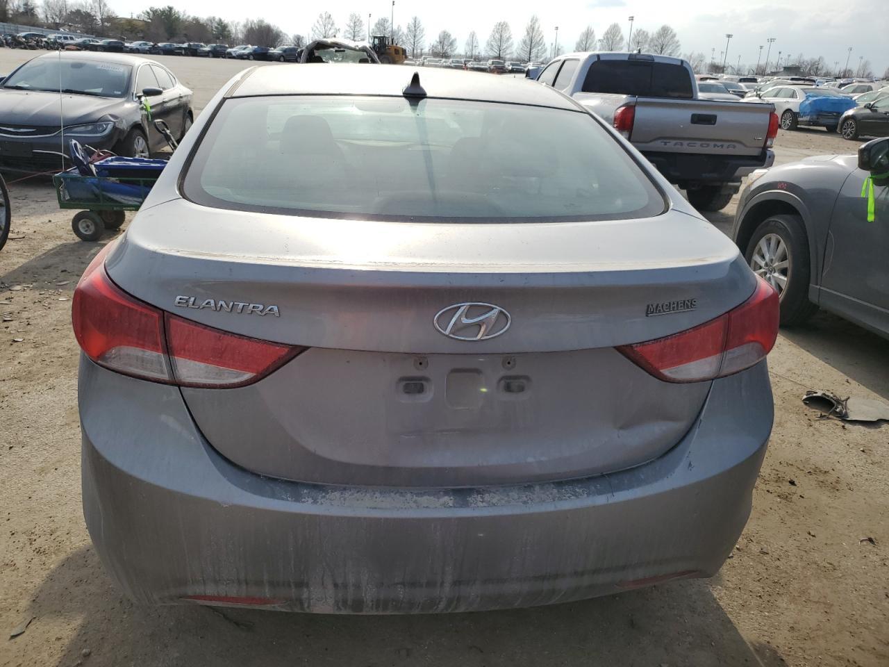 2013 Hyundai Elantra Gls vin: KMHDH4AEXDU997627