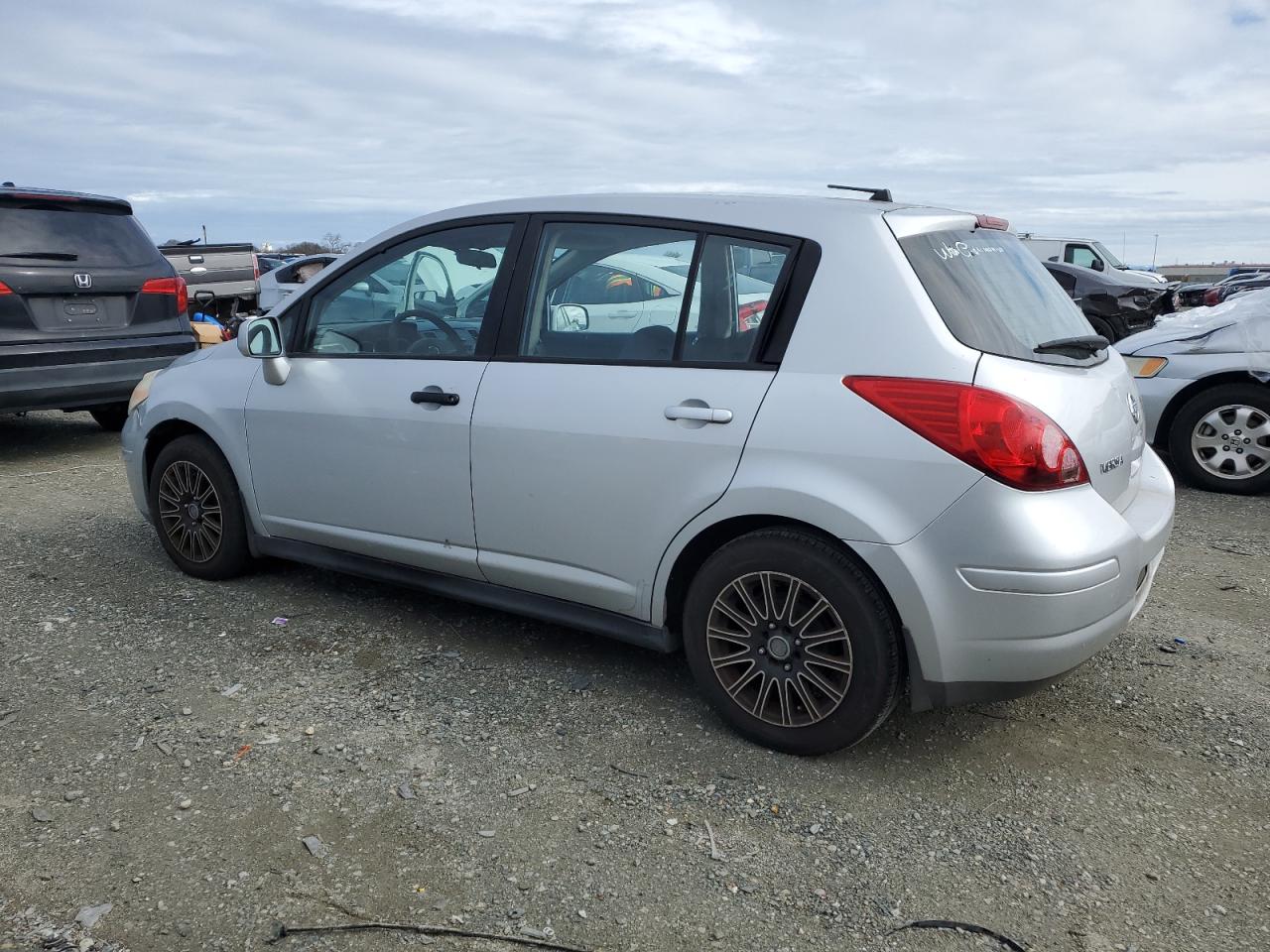3n1bc13e47l383244 3N1BC13E47L383244 2007 Nissan Versa S