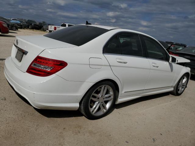 VIN WDDGF4HB4DA758715 2013 Mercedes-Benz C-Class, 250 no.3