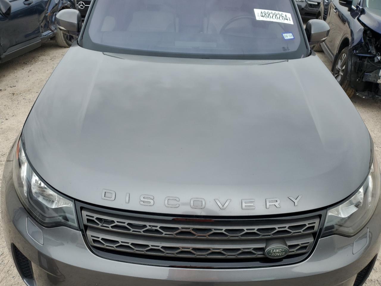 Lot #2473340099 2018 LAND ROVER DISCOVERY