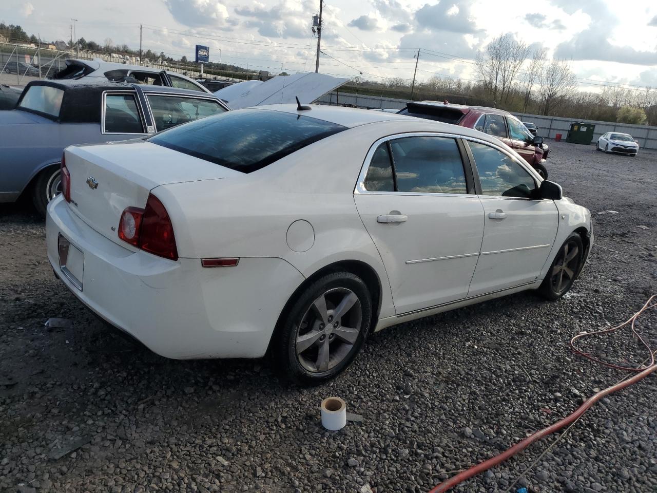 1G1ZJ57BX8F174734 2008 Chevrolet Malibu 2Lt