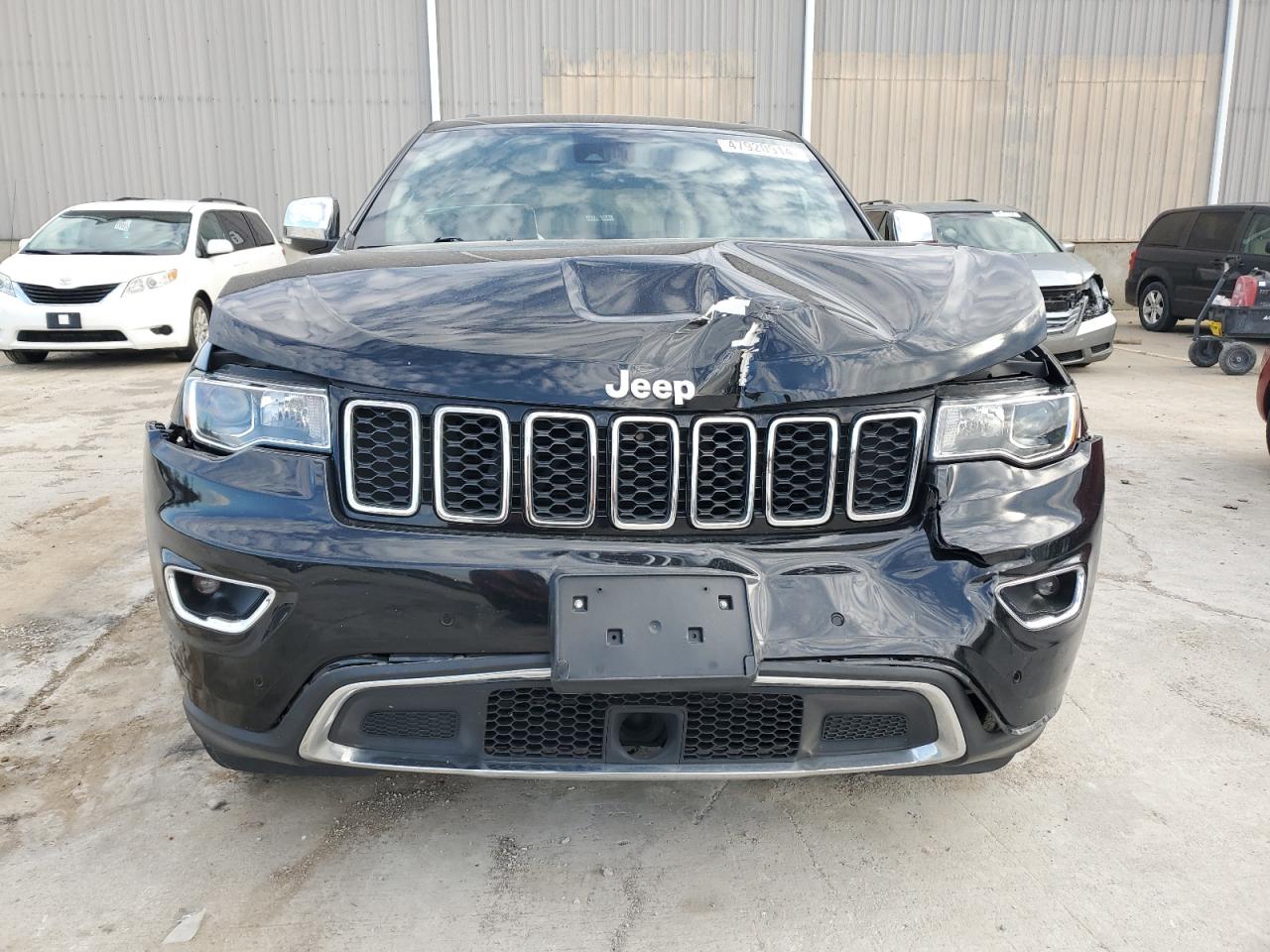 1C4RJFBG4LC256226 2020 Jeep Grand Cherokee Limited