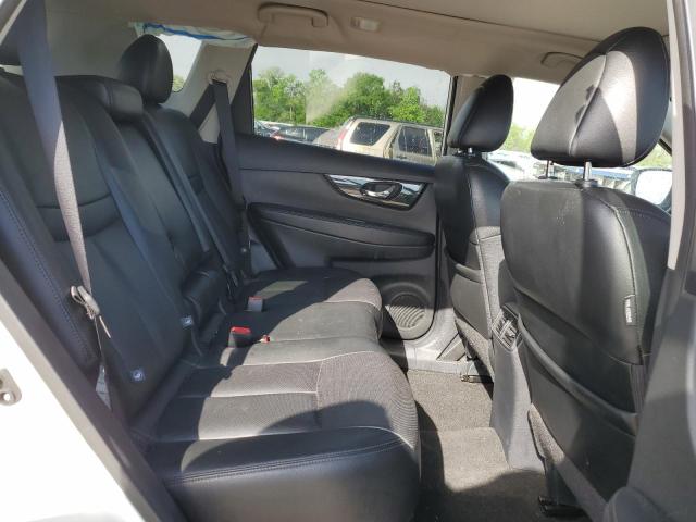 2017 Nissan Rogue S VIN: 5N1AT2MT1HC827121 Lot: 47930244