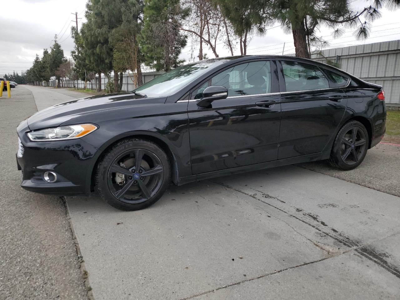 2016 Ford Fusion Se vin: 3FA6P0H72GR329127