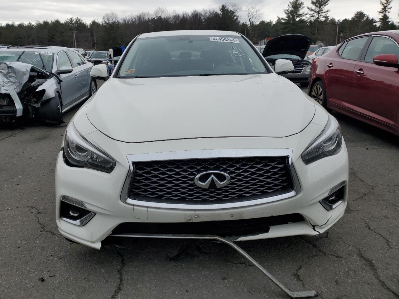 2019 Infiniti Q50 Luxe vin: JN1EV7ARXKM559597