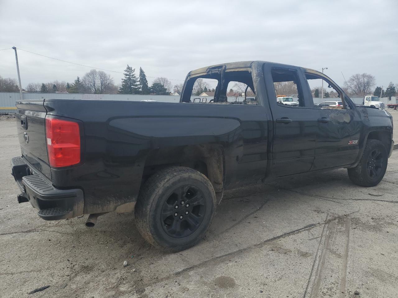 1GCVKREC1HZ269400 2017 Chevrolet Silverado K1500 Lt