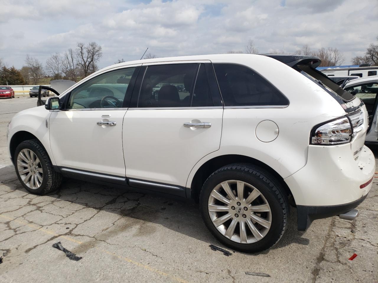 Lot #2943268878 2012 LINCOLN MKX