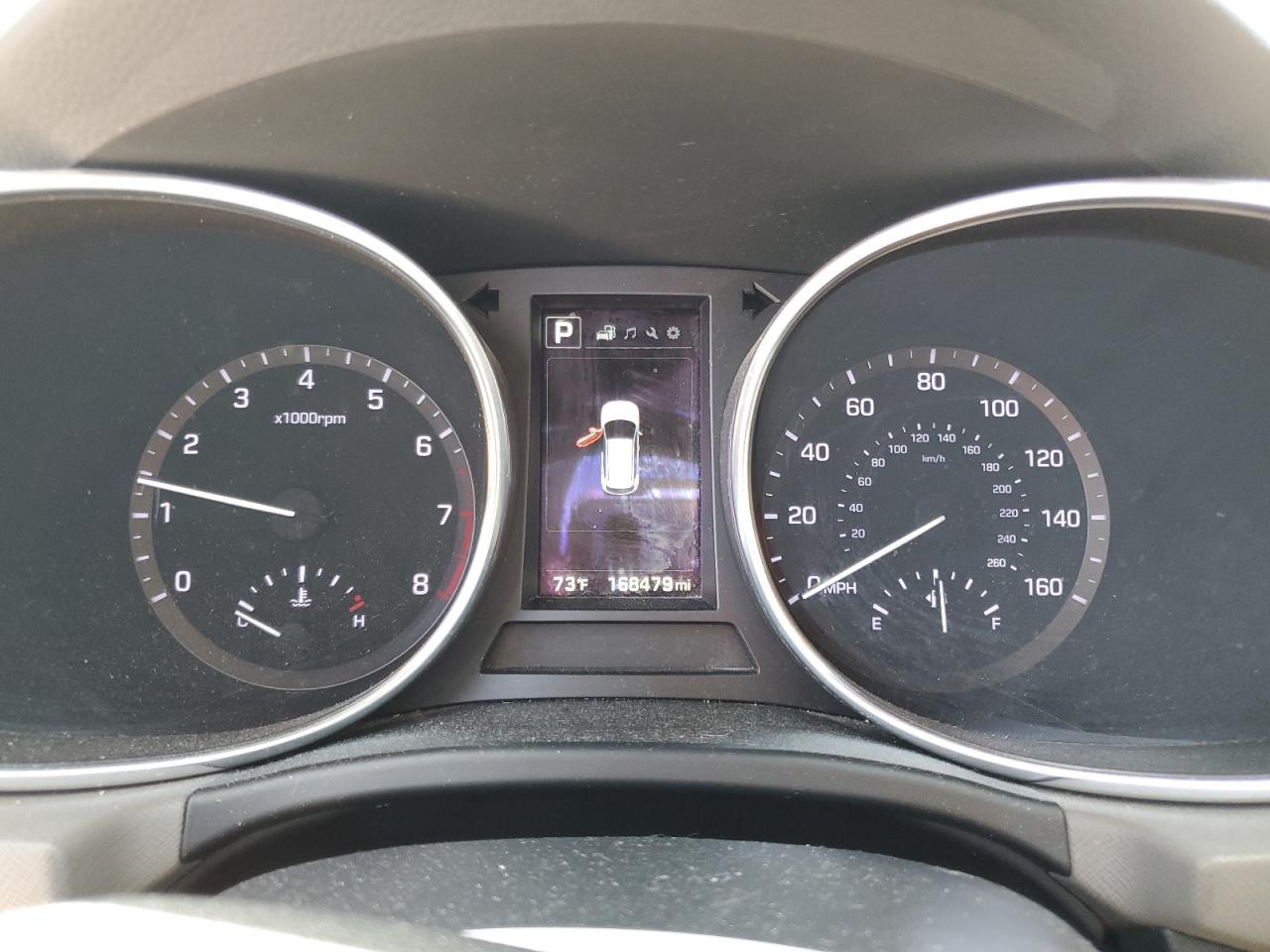 KM8SN4HF9HU206573 2017 Hyundai Santa Fe Se