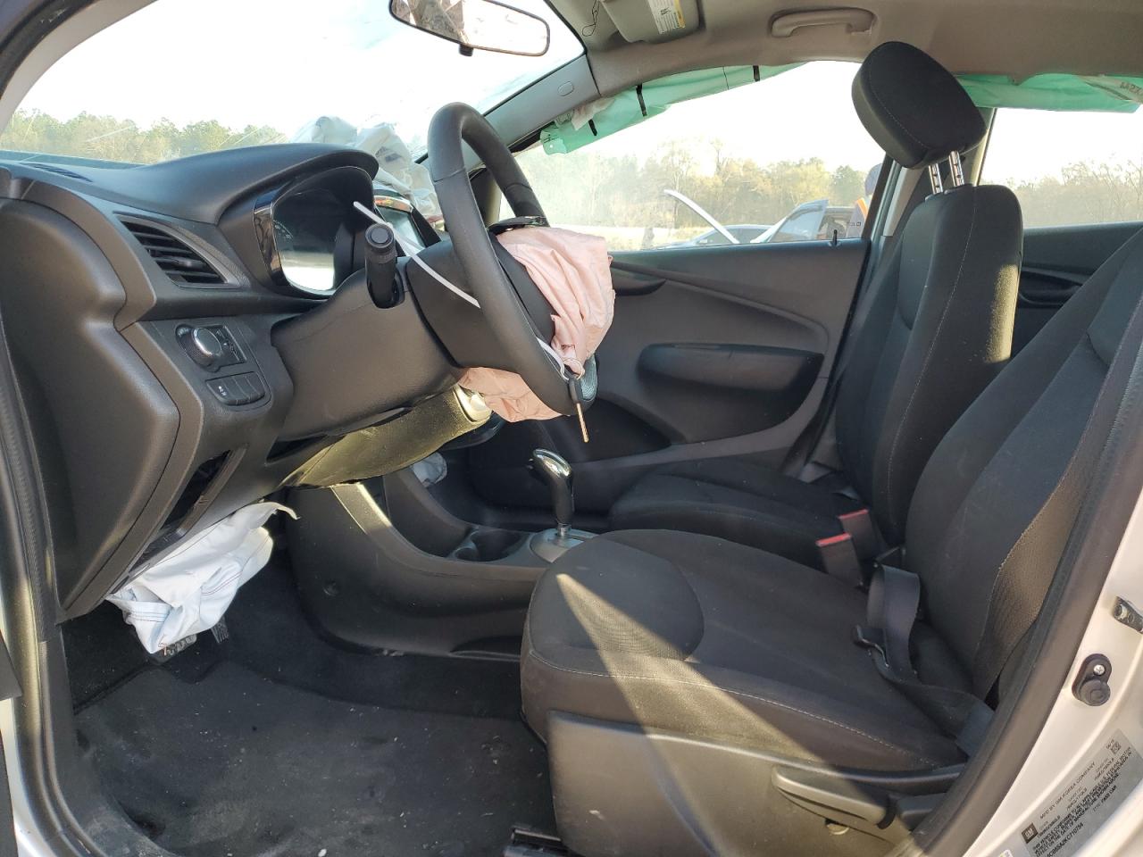 VIN: KL8CB6SA2KC710754 2019 CHEVROLET SPARK